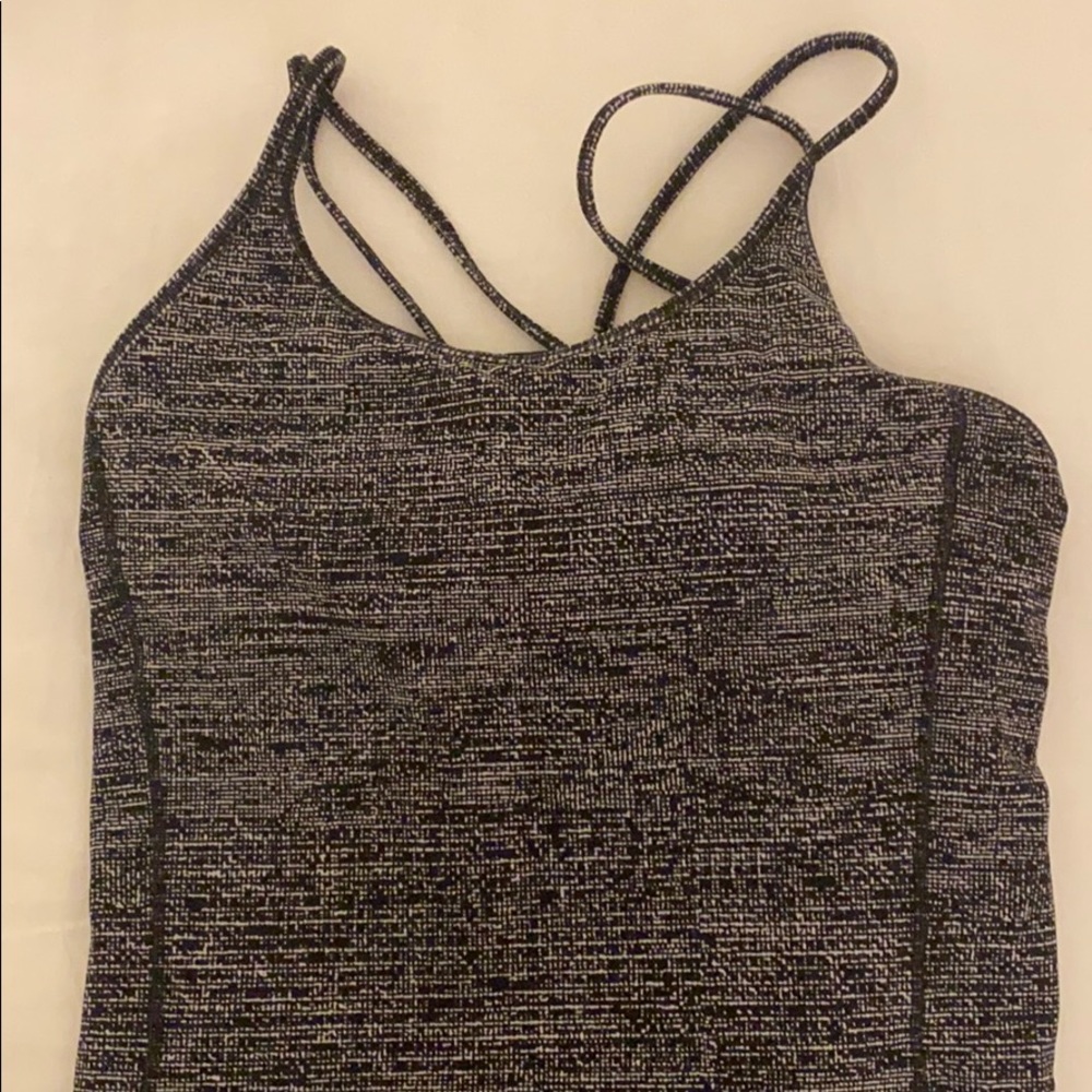 Lululemon Tank- Nulu Fabric Size-6